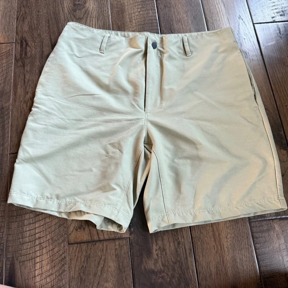 The North Face‎ Mens 36 Khaki Tan Climbing Hiking Shorts 7 in Inseam Regular Fit